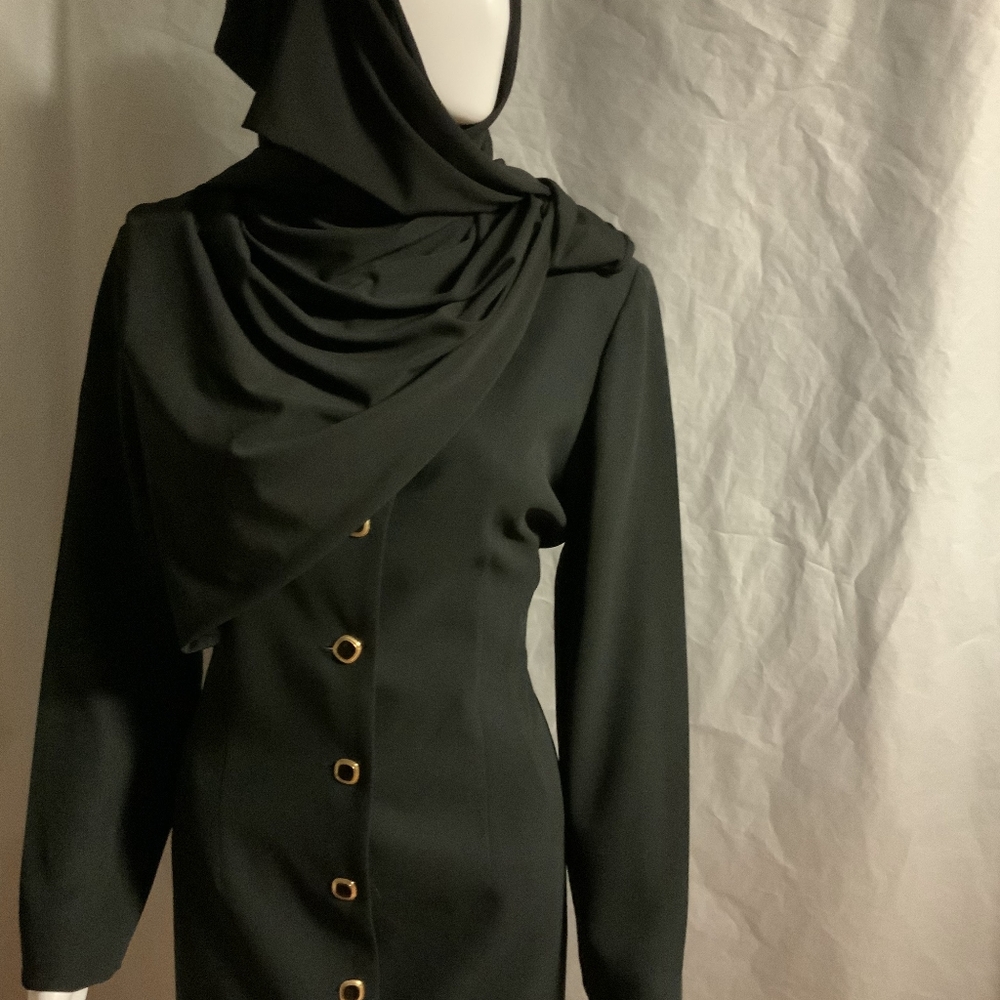 BLACK DRESS - Picture 3 of 11